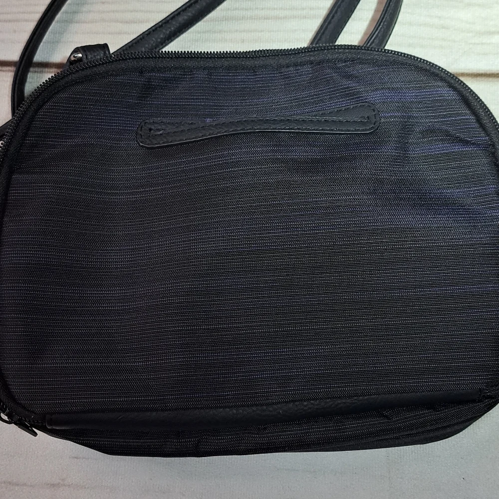 Multisac Black And Blue Pin Stripe Crossbody Purse Lots Of Pockets
